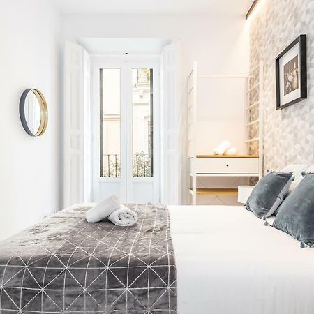 Waou Gran Via Es Mia - Corta Duracion Apartment มาดริด ภายนอก รูปภาพ