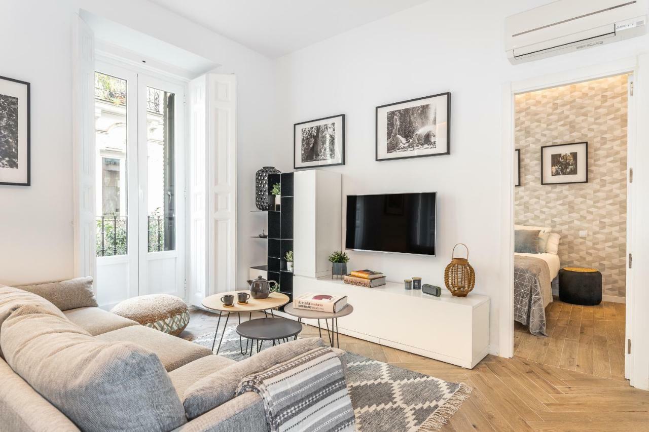 Waou Gran Via Es Mia - Corta Duracion Apartment มาดริด ภายนอก รูปภาพ