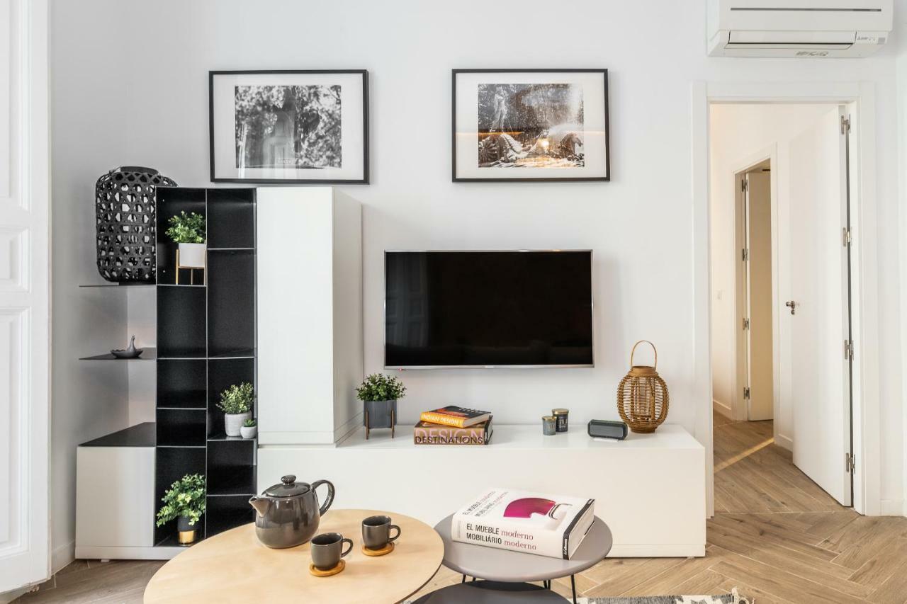 Waou Gran Via Es Mia - Corta Duracion Apartment มาดริด ภายนอก รูปภาพ